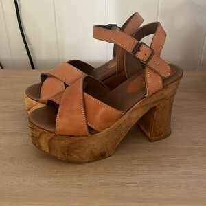 Musse & Cloud wood platform sandals